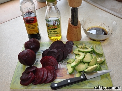 салат з авокадо покроково фото